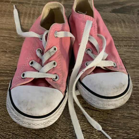 Pink toddler low top converse classic - Picture 3 of 5